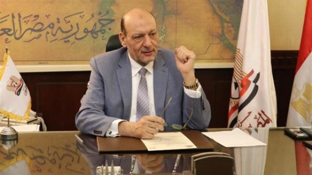 المستشار حسين أبو العطا رئيس حزب "المصريين