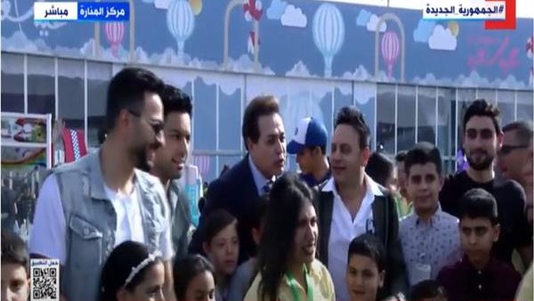 حكيم ومصطفى قمر 