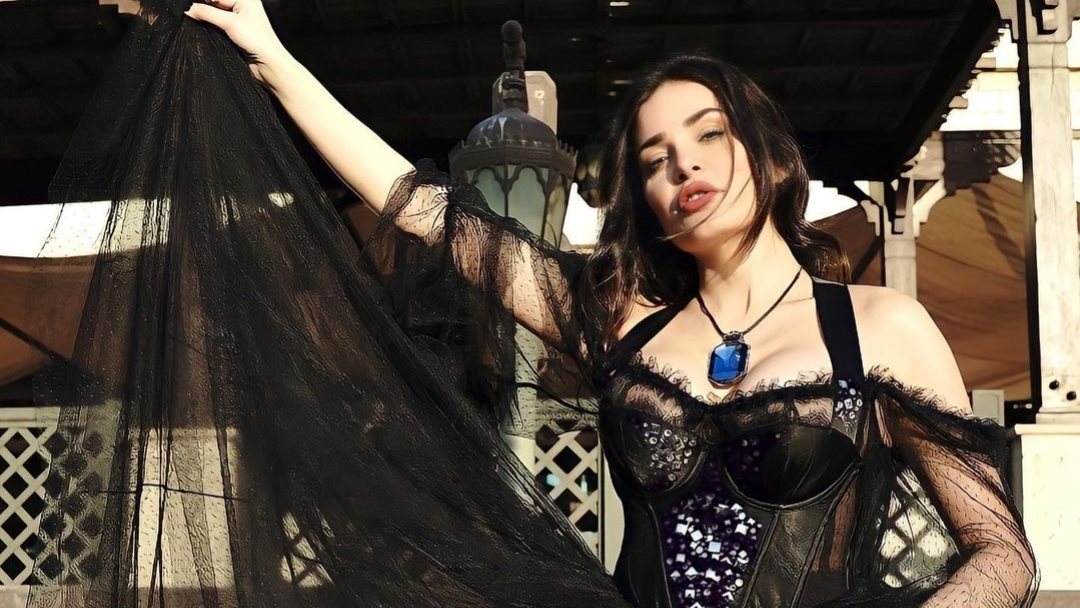 الفنانة اللبنانية دومينيك حوراني