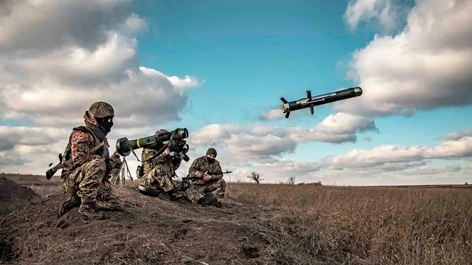 أوكرانيا تطلب من بايدن إرسال صواريخ مضادة للسفن