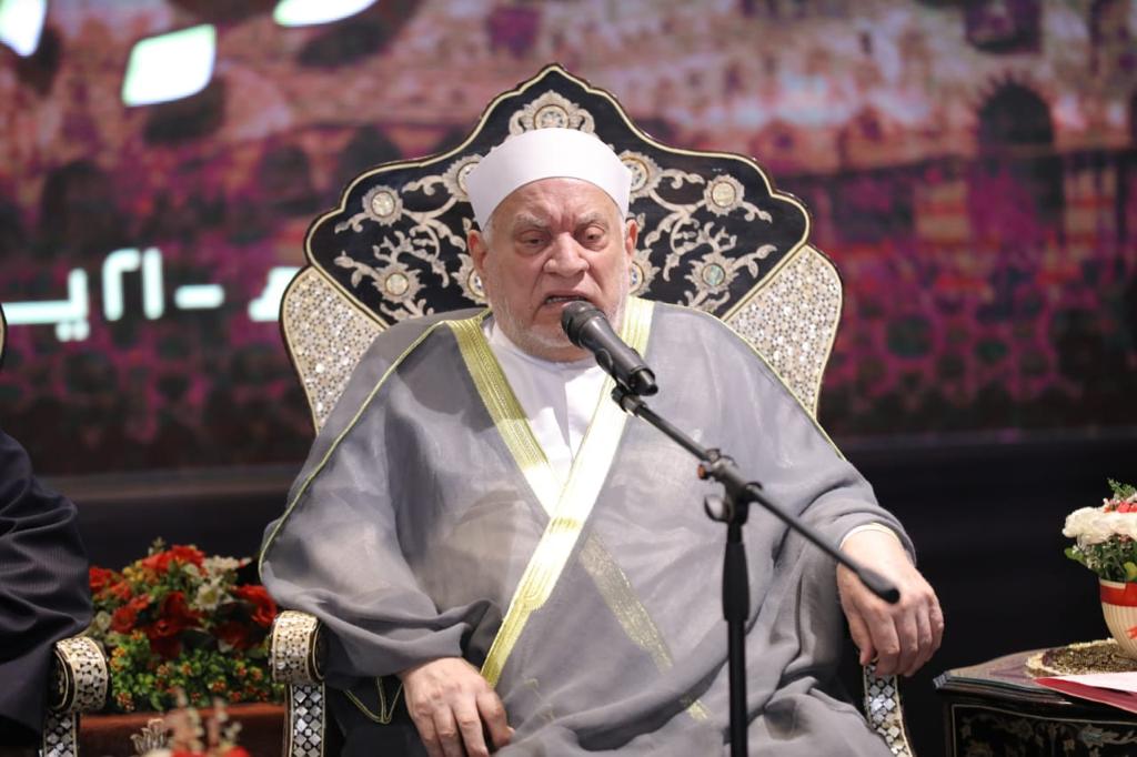 الدكتور أحمد عمر هاشم 