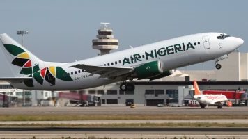 شركات الطيران النيجيرية تعلق رحلاتها بسبب ارتفاع أسعار الوقو