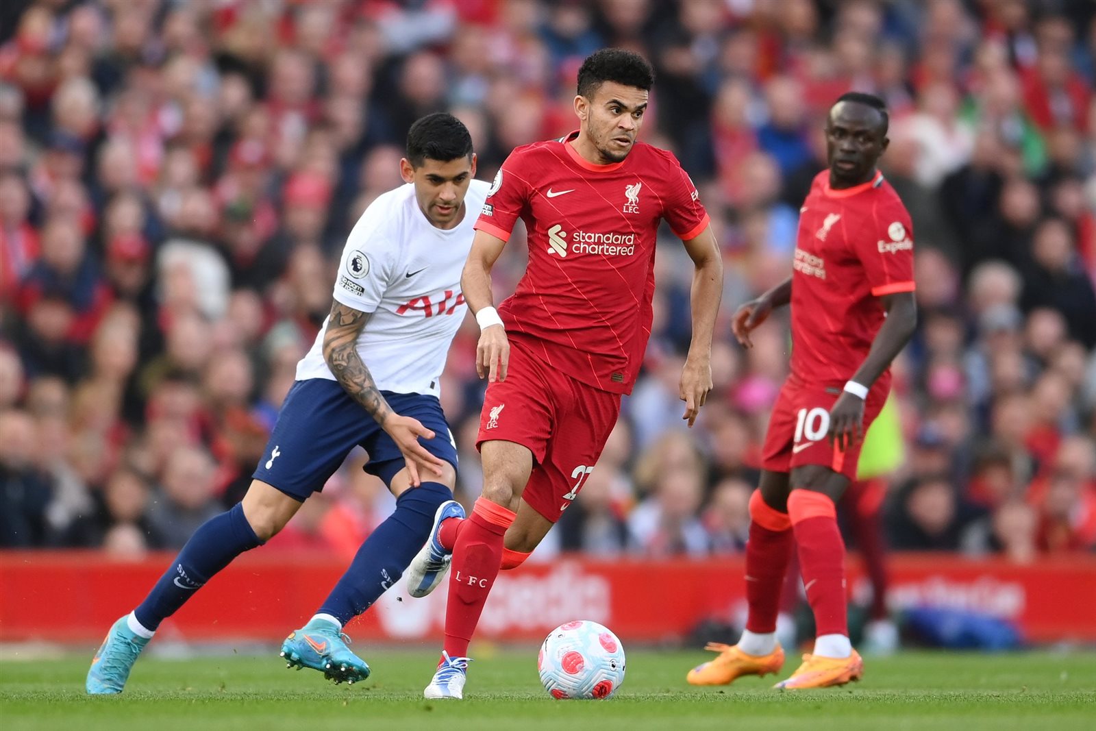 ليفربول وتوتنهام