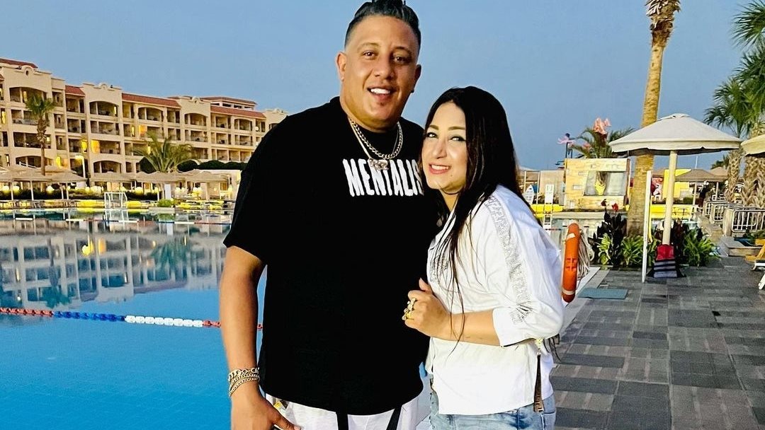 حمو بيكا وزوجته