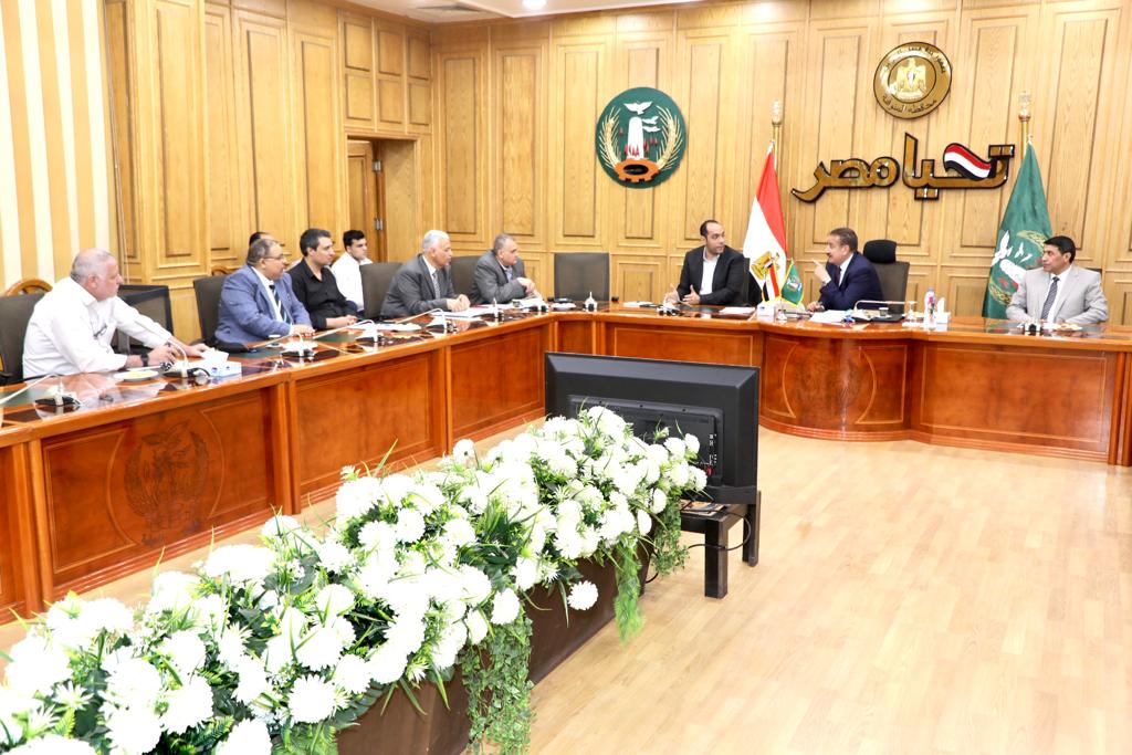 اجتماع محافظ المنوفية