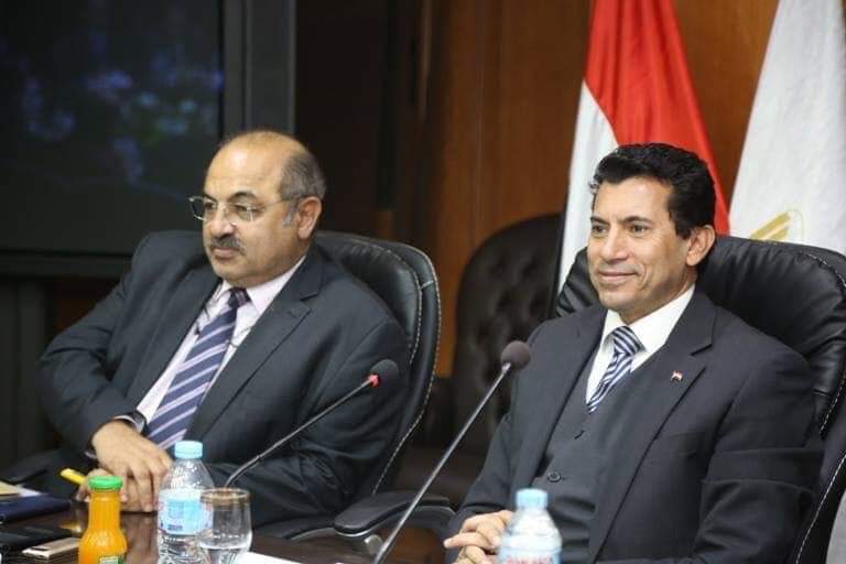 وزير الرياضة وهشام خطب رئيس اللجنة الأولمبية - صورة أرشيفية