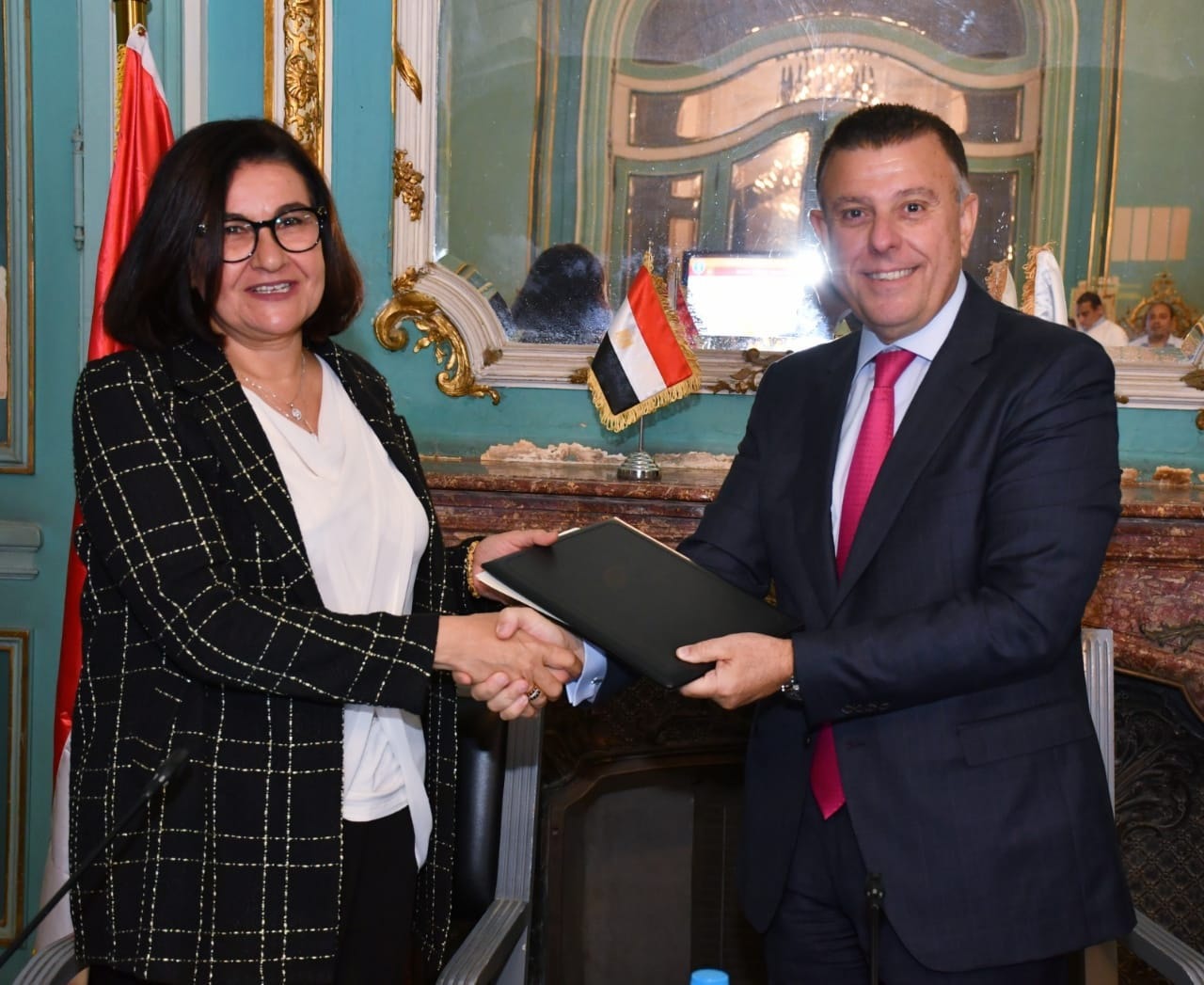 بروتوكول تعاون بين جامعة عين شمس ومؤسسة بصيرة لذوى الاحتياجات البصرية