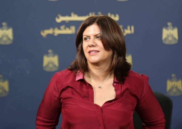 استشهاد الصحفية شيرين أبو عاقلة على يد قوات الاحتلال 
