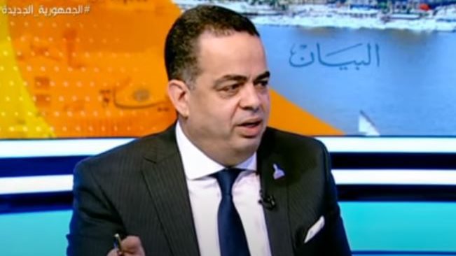 عصام هلال ، عضو مجلس الشيوخ