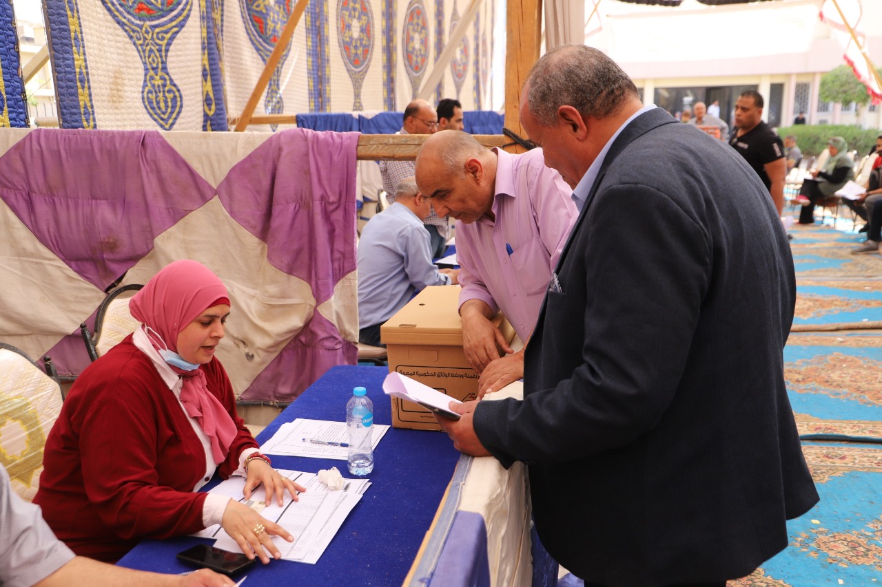 المرشحين لانتخابات المنظمات النقابية 