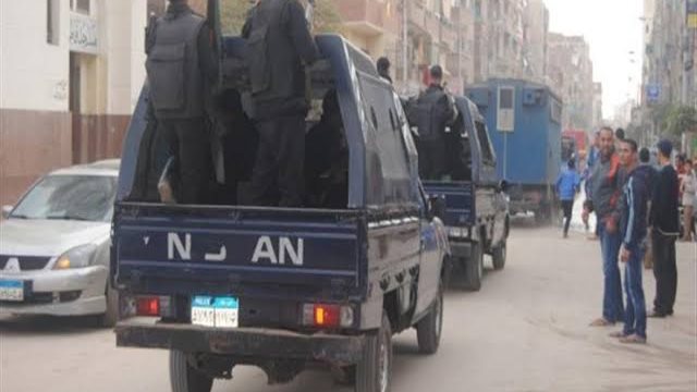 مصرع لواءي شرطة في حادث انقلاب سيارة 