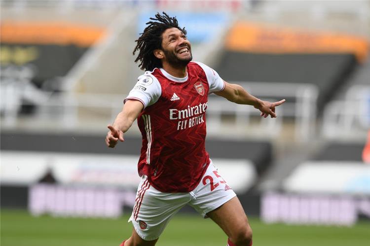 محمد النني نجم فريق آرسنال محمد النني نجم فريق آرسنال