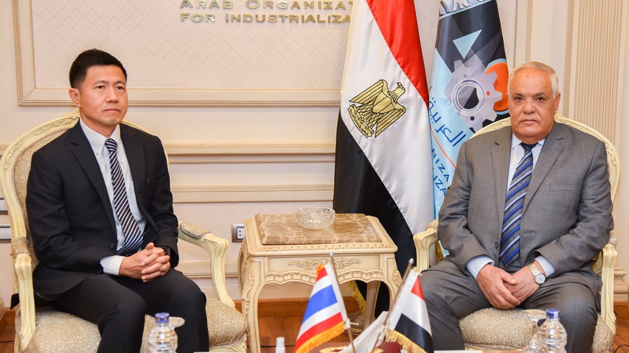 التراس وسفير تايلاند