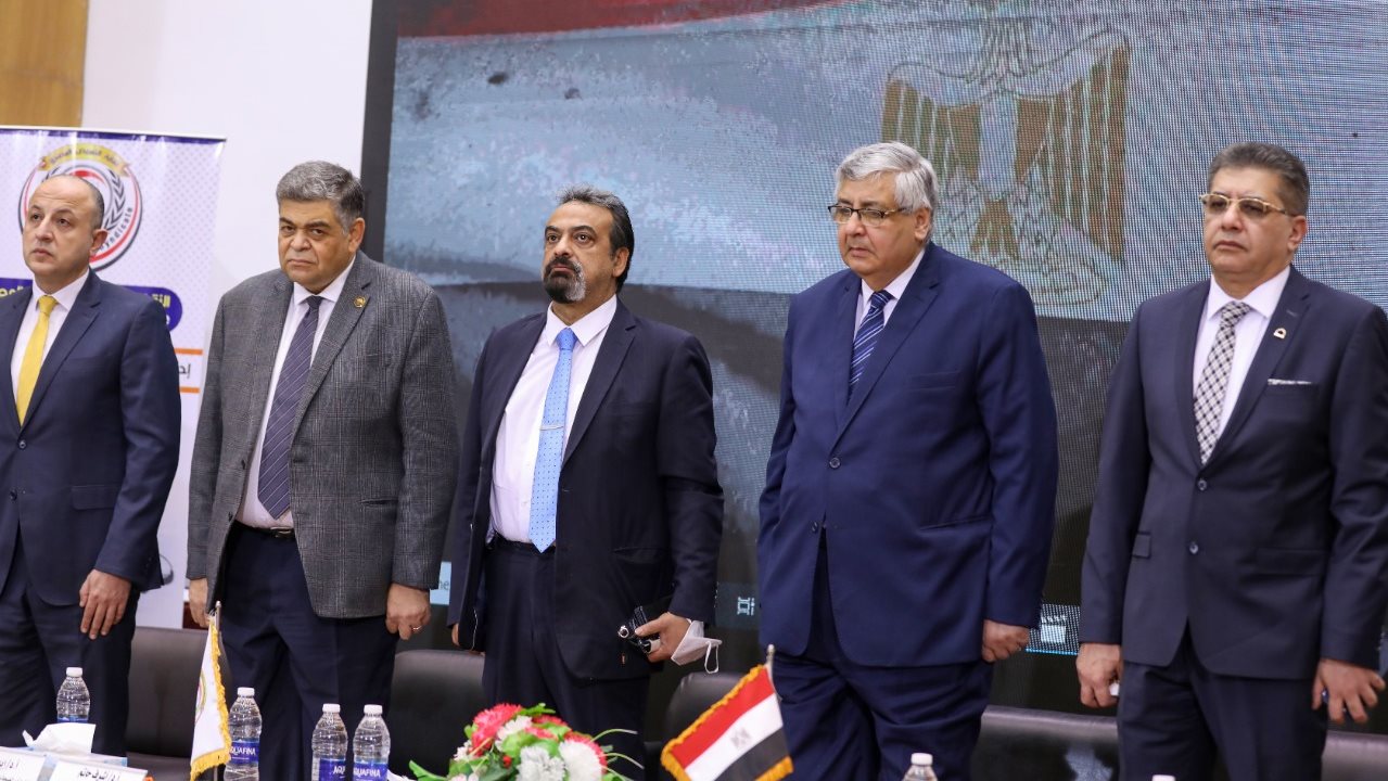عوض تاج الدين