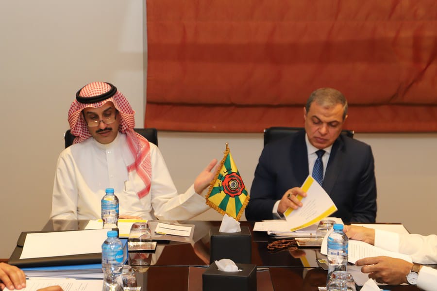 وزير القوى العاملة خلال اجتماع منظمة العمل العربية