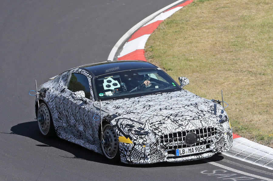 مرسيدس تختبر محركها الخارق AMG GT بقوة 800 حصان