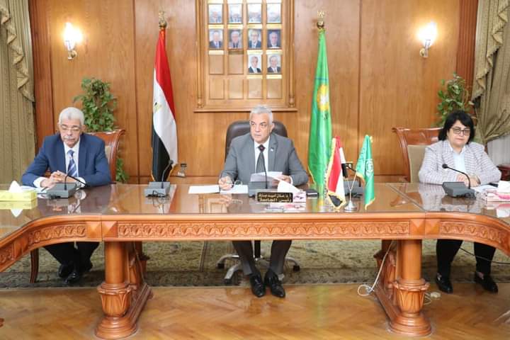 رئيس جامعة المنوفية 