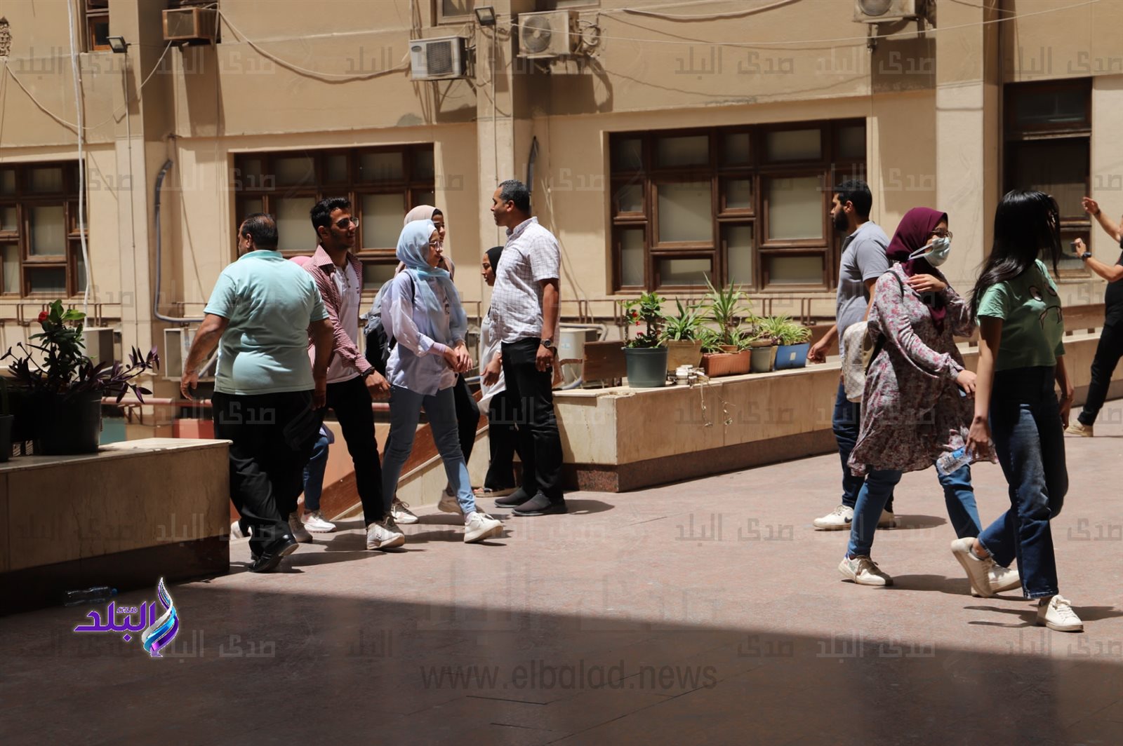 ألسن عين شمس تطلق صافرات الإنذار التجريبية لإخلاء الكلية