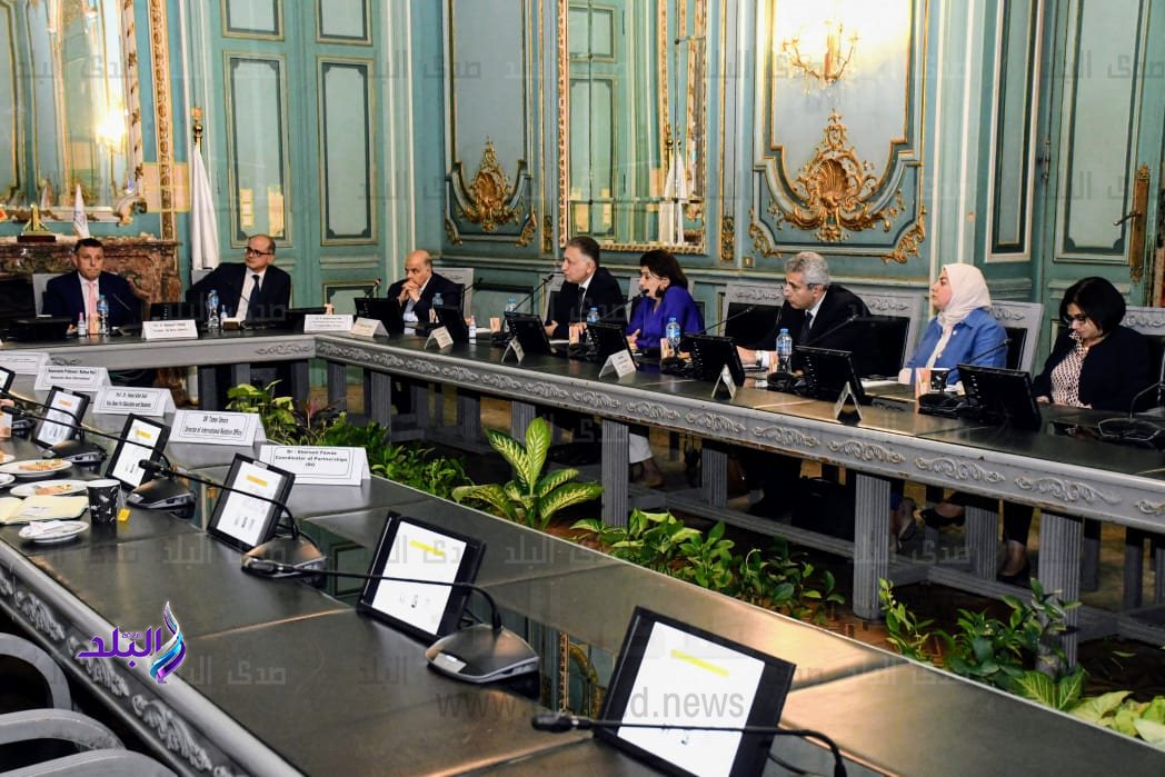 المتيني يستقبل وفداً من جامعة ساوثهامبتون لبحث سبل التعاون المشترك