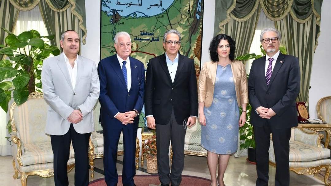 وزيري السياحة والطيران 