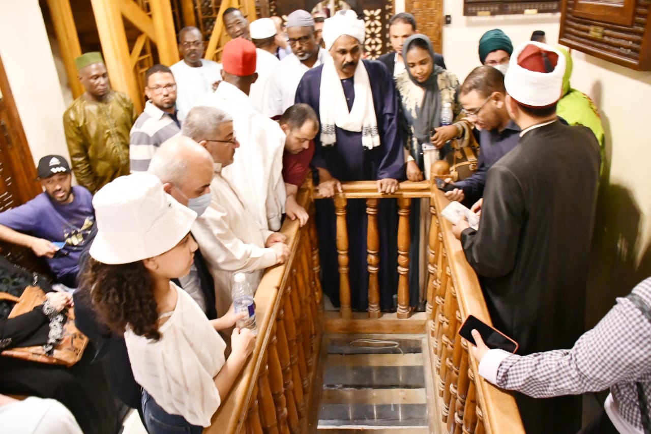 جولة ميدانية لمجمع الأديان بمصر القديمة جولة ميدانية لمجمع الأديان بمصر القديمة