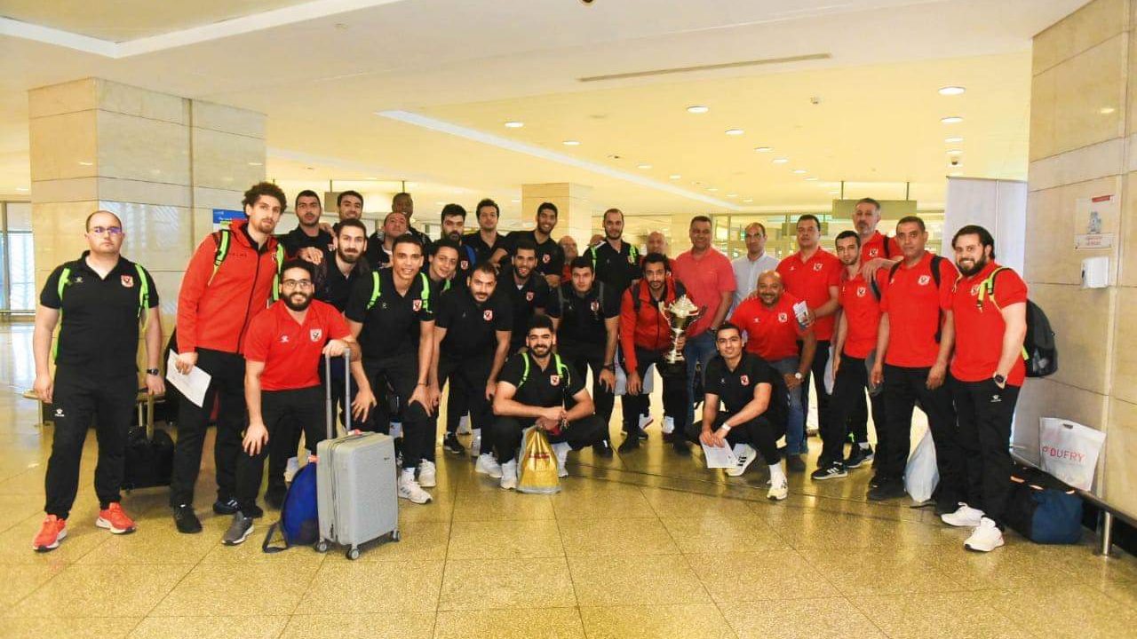 بعثة رجال يد الأهلي