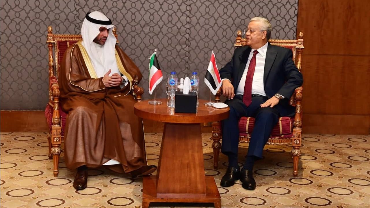 المستشار الدكتور حنفي جبالي يلتقي رئيس مجلس الأمة الكويتي