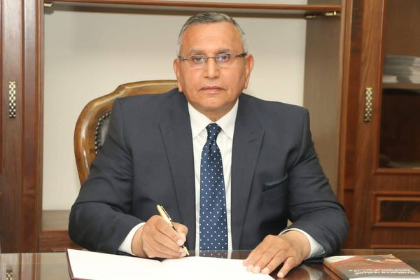 رئيس حزب الوفد