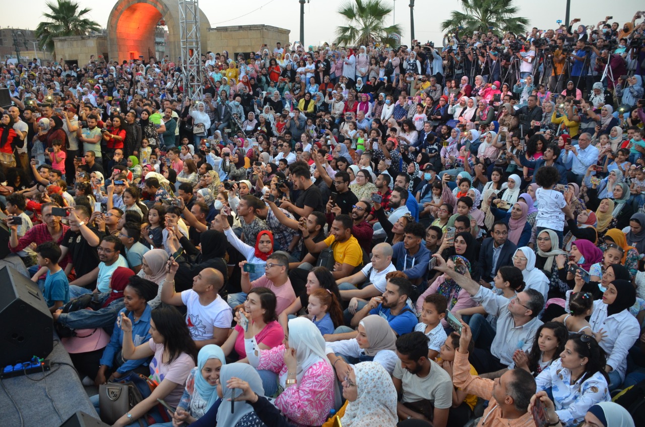 مهرجان الطبول بشارع المعز