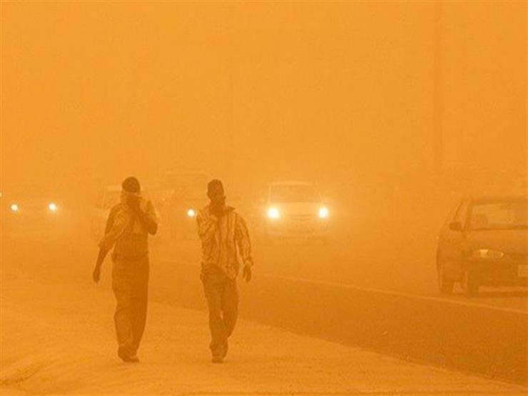 عاصفة ترابية 