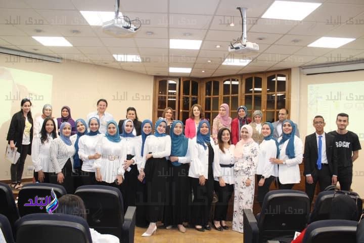 ناقش قسم الإعلام بكلية الآداب جامعة عين شمس