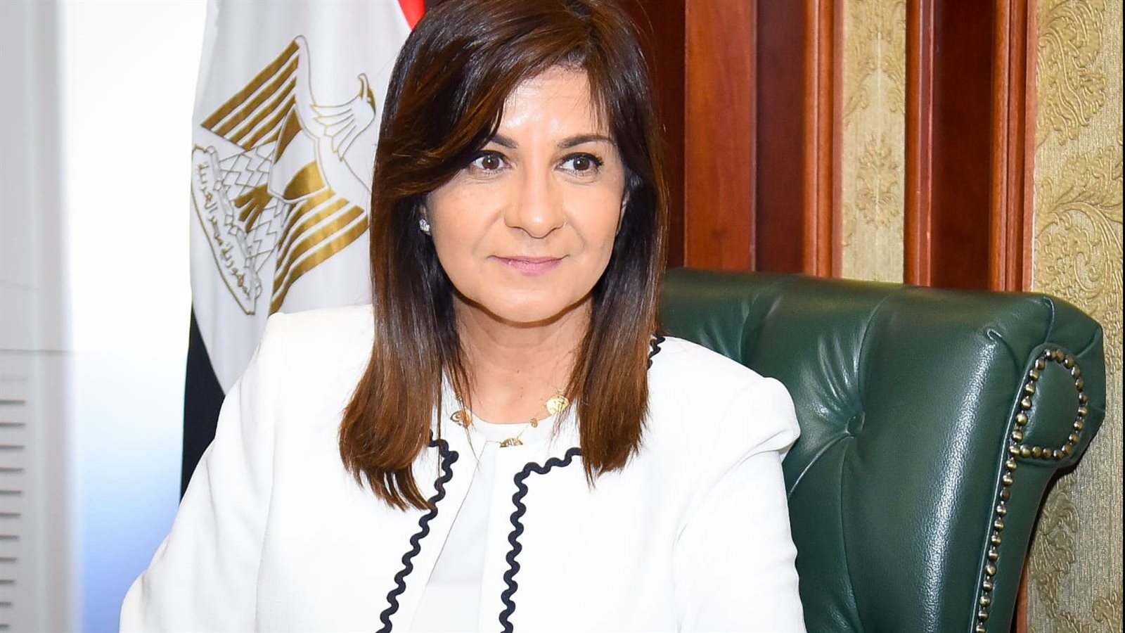 وزيرة الهجرة 