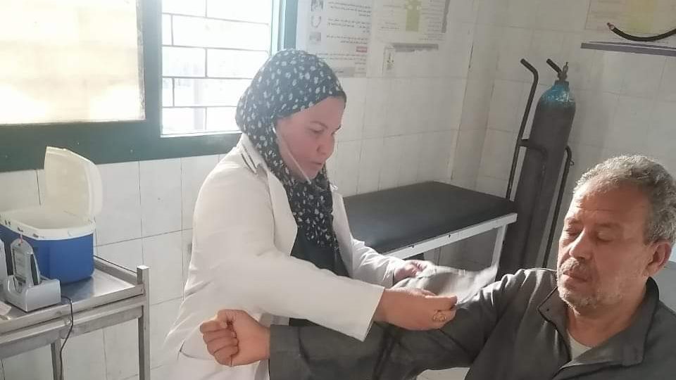 الكشف الطبي على المرضى بالمنيا  الكشف الطبي على المرضى بالمنيا