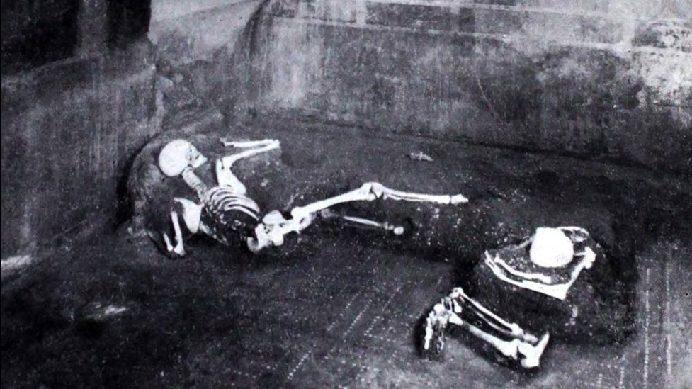 جثمان دراسة بومبي