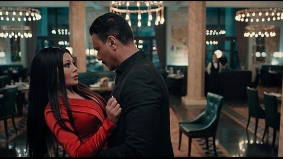عباس أبو الحسن 