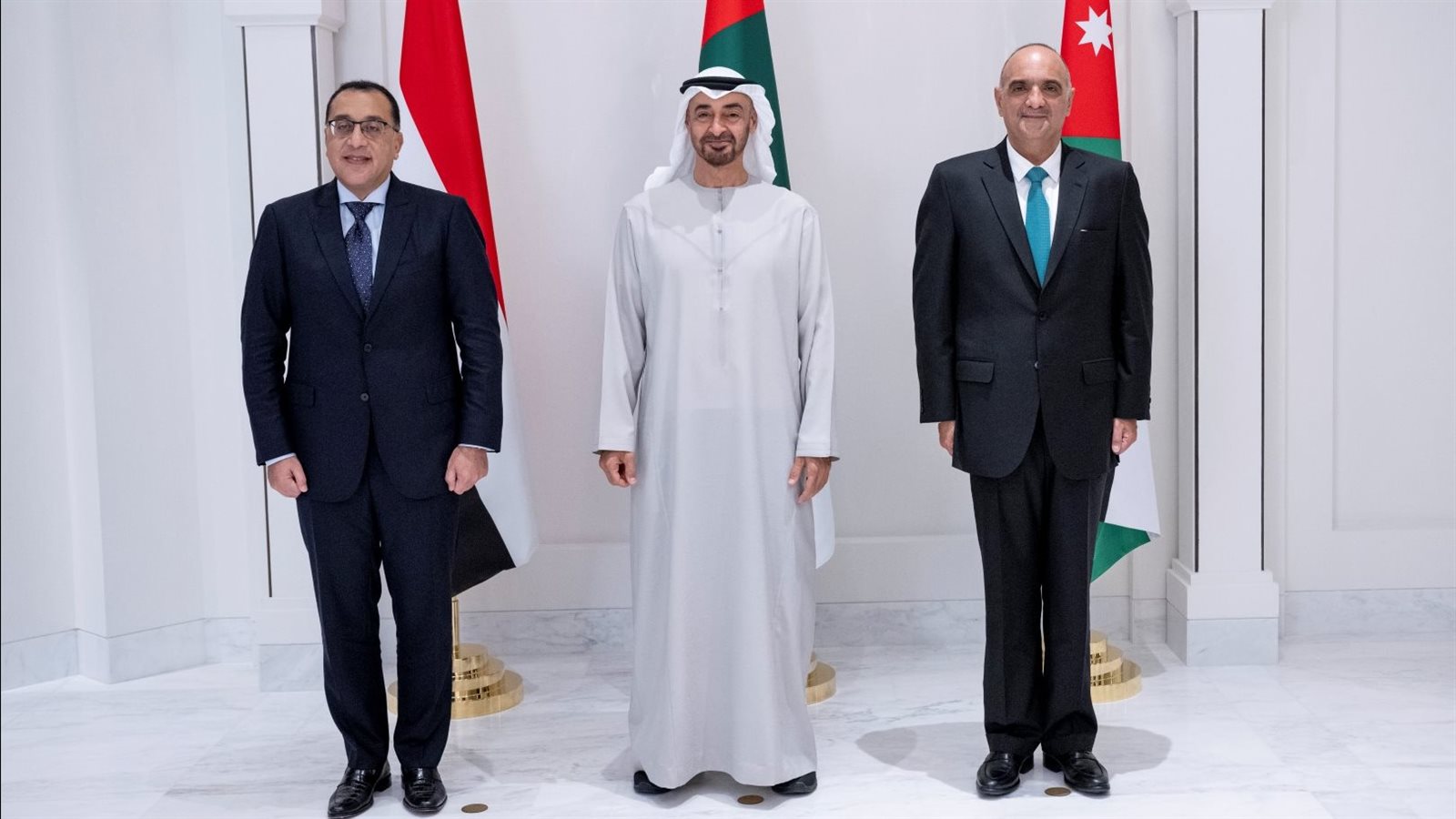 الإمارات .. محمد بن زايد يستقبل رئيسي وزراء مصر والأردن