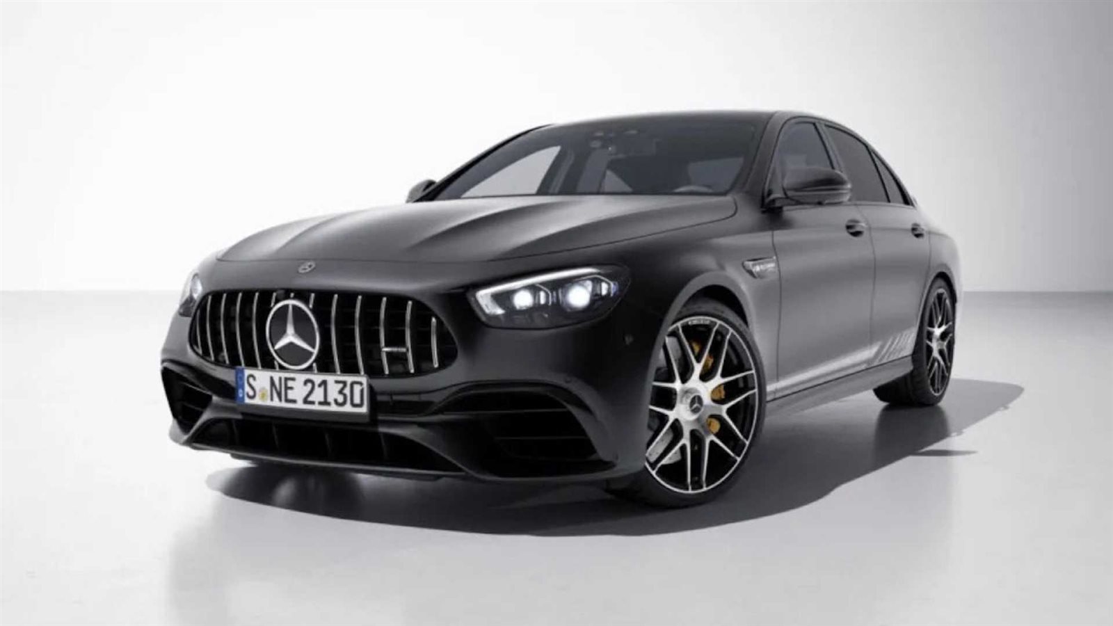 الإصدار الأخير من مرسيدس- AMG E63 يشير إلى بداية النهاية