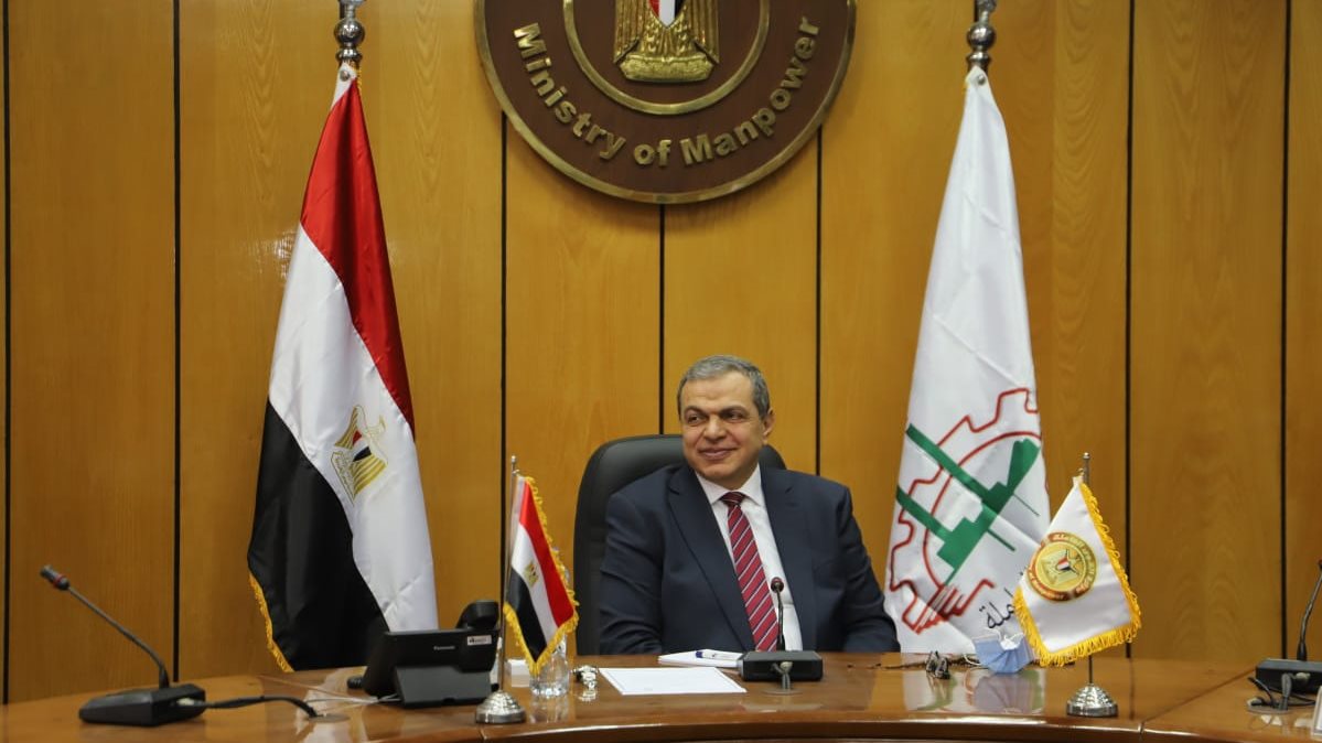 وزير القوى العاملة