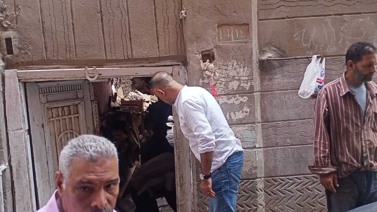 اخلاء الأسر من المنازل الآيلة للسقوط