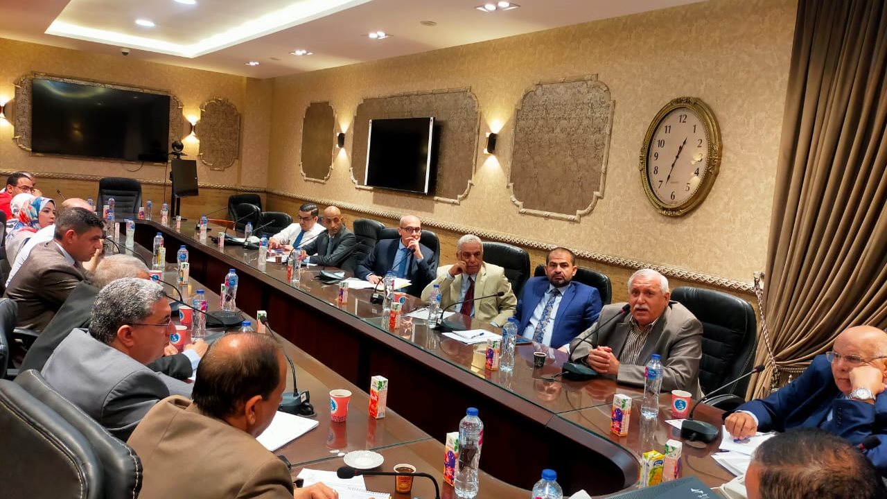 جانب من اجتماع اتحاد المستثمرين والجمارك