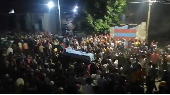 مشهد جنائزي مهيب لـ ضحايا الصرف الصحي بالغربية 