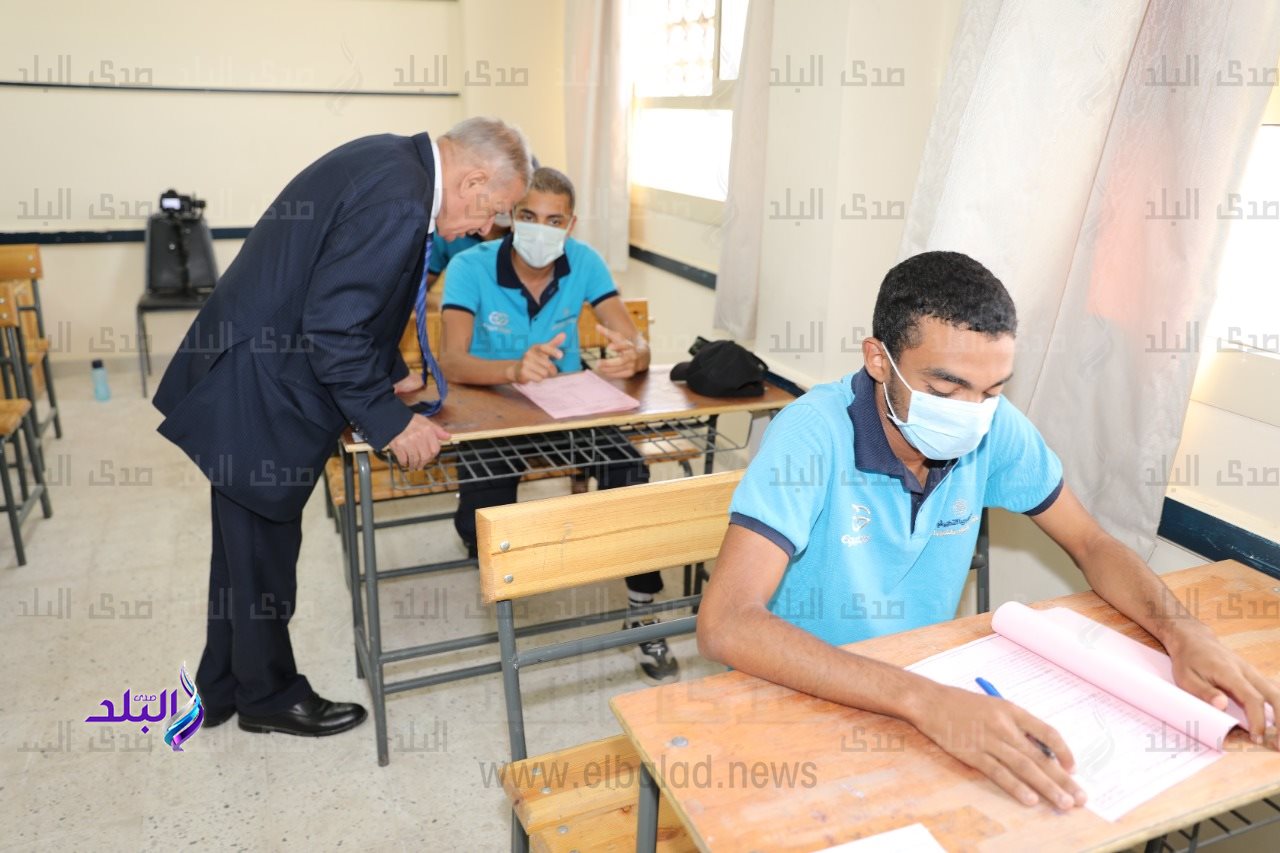 امتحانات الدبلومات الفنية 2022