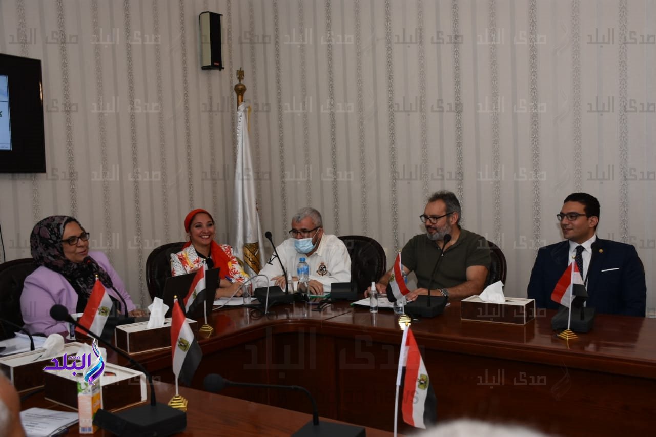 ورشة عمل اليوم التاني لأسبوع البيئة بجامعة عين شمس