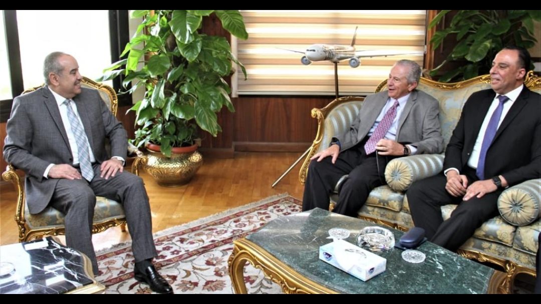 لقاء وزير الطيران مع الخبير العالمي هاني مصطفى 