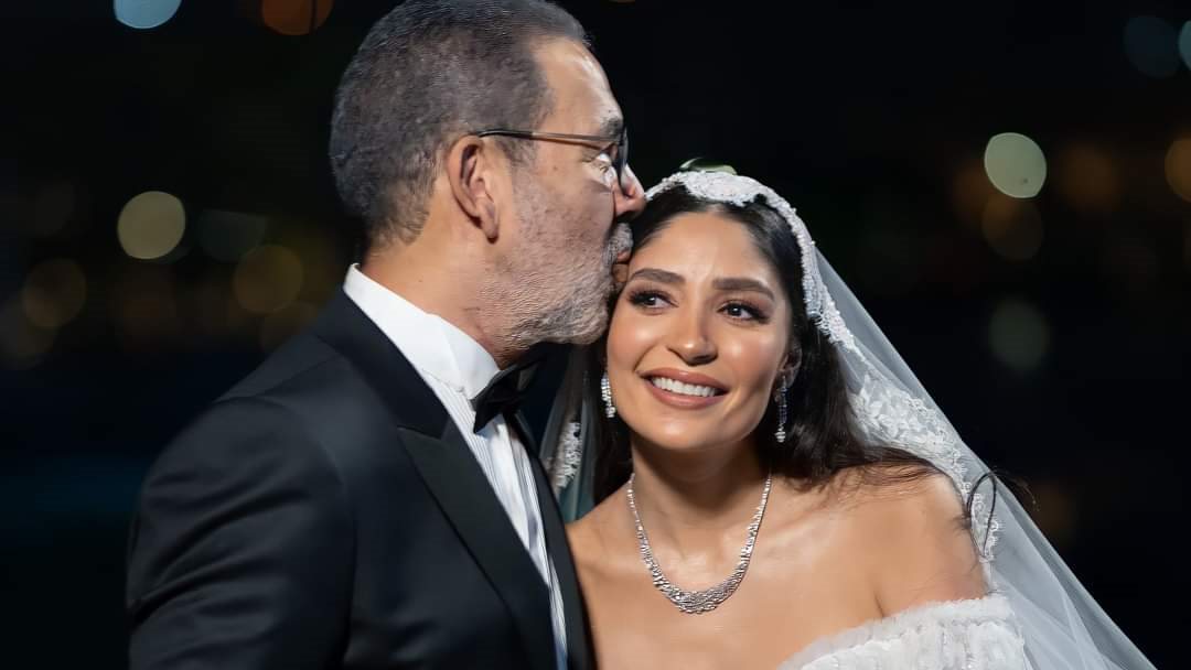 مدحت العدل وابنته