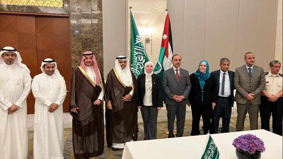 اللجنة الفنية السعودية الأردنية للنقل البري 