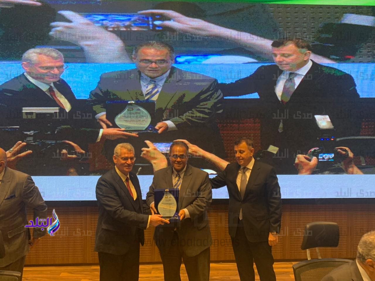 مؤتمر بحوث الشرق الأوسط بجامعة عين شمس 