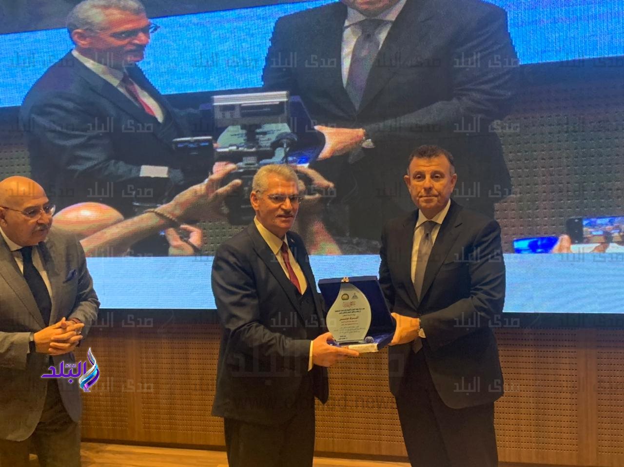 مؤتمر بحوث الشرق الأوسط بجامعة عين شمس 