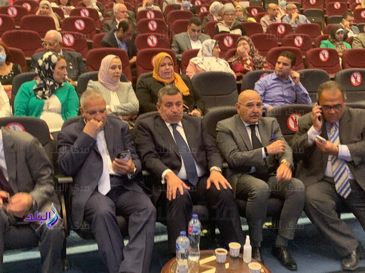 مؤتمر بحوث الشرق الأوسط بجامعة عين شمس 