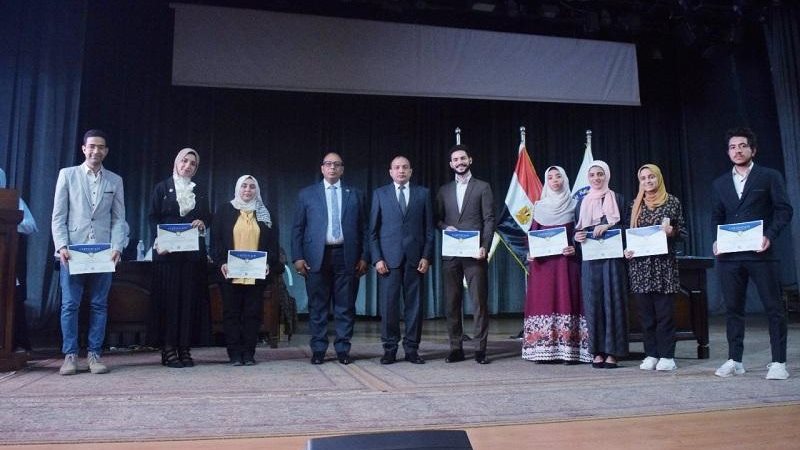 رئيس جامعة بني سويف 